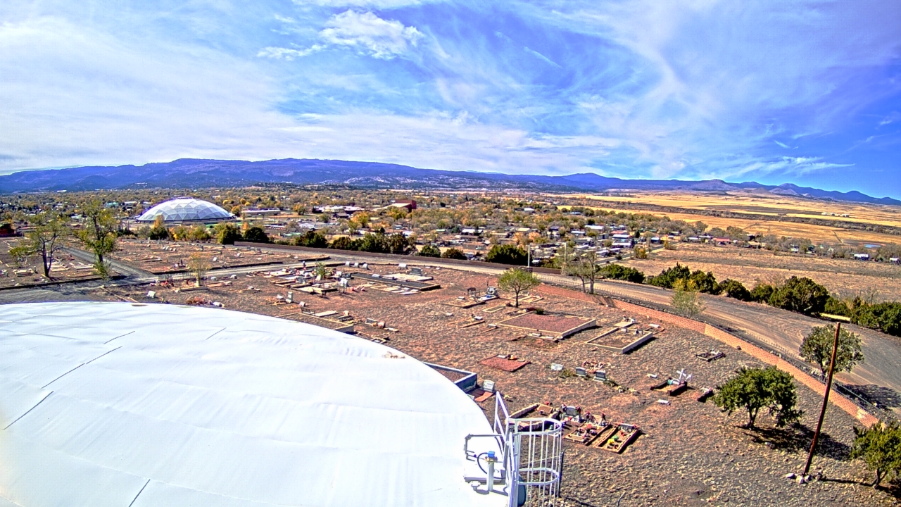 Thumbnail for current weather camera view from Round Valley HS 7100 ft elev in Springerville, Arizona