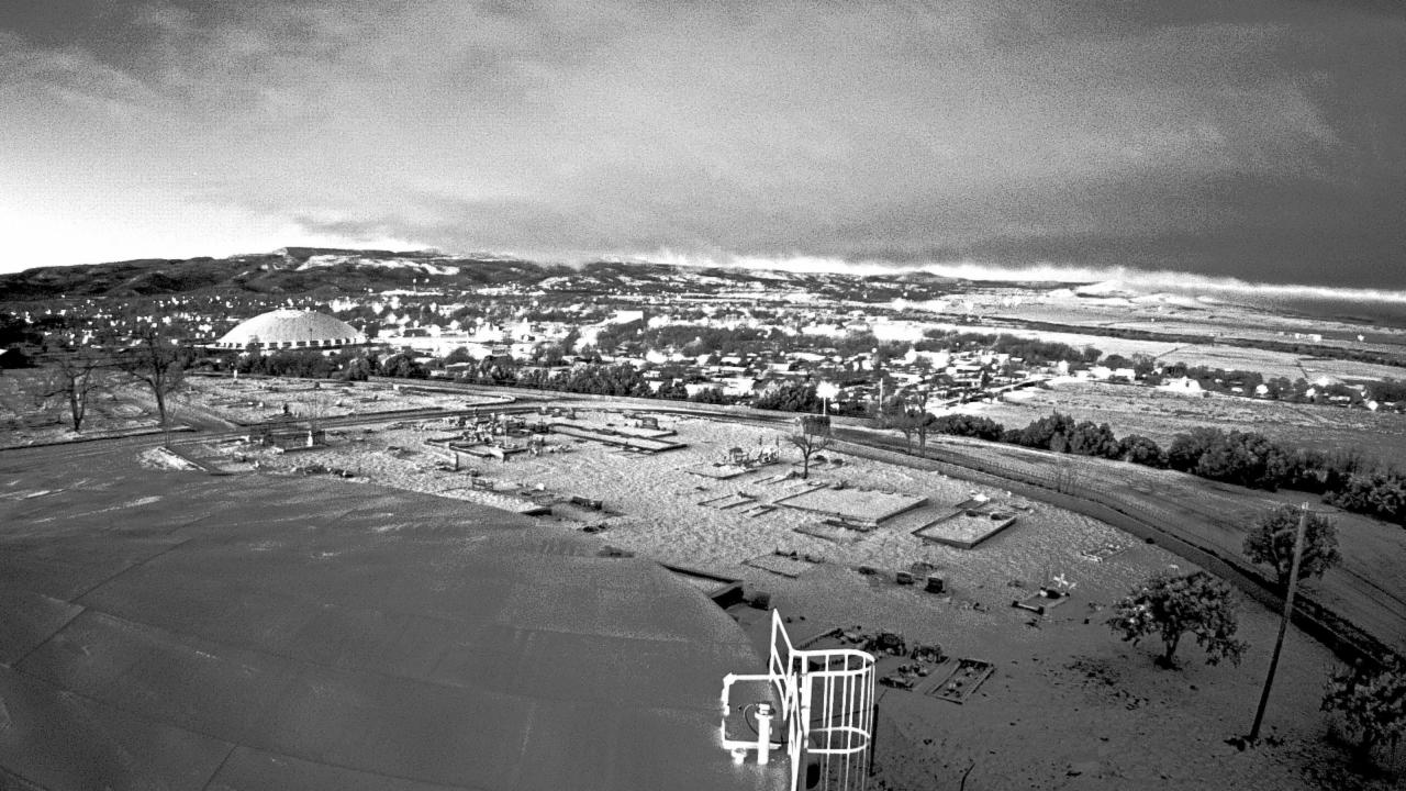 Thumbnail for current weather camera view from Round Valley HS 7100 ft elev in Springerville, Arizona