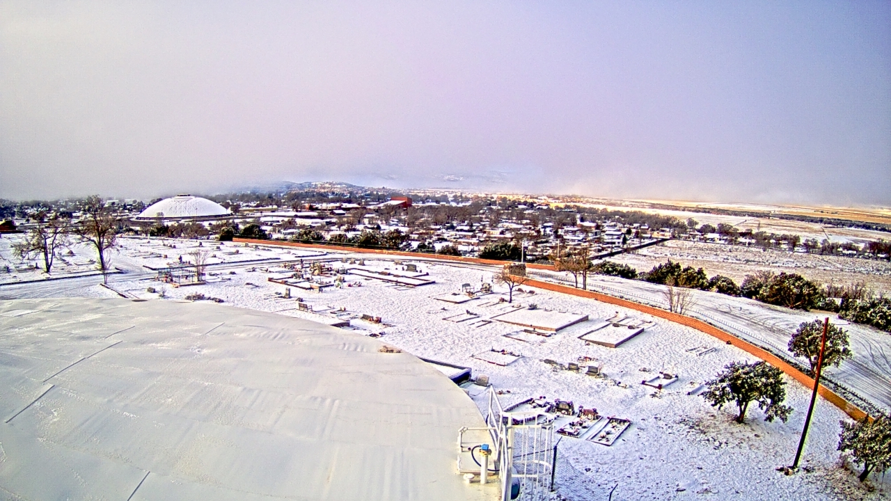 Thumbnail for current weather camera view from Round Valley HS 7100 ft elev in Springerville, Arizona
