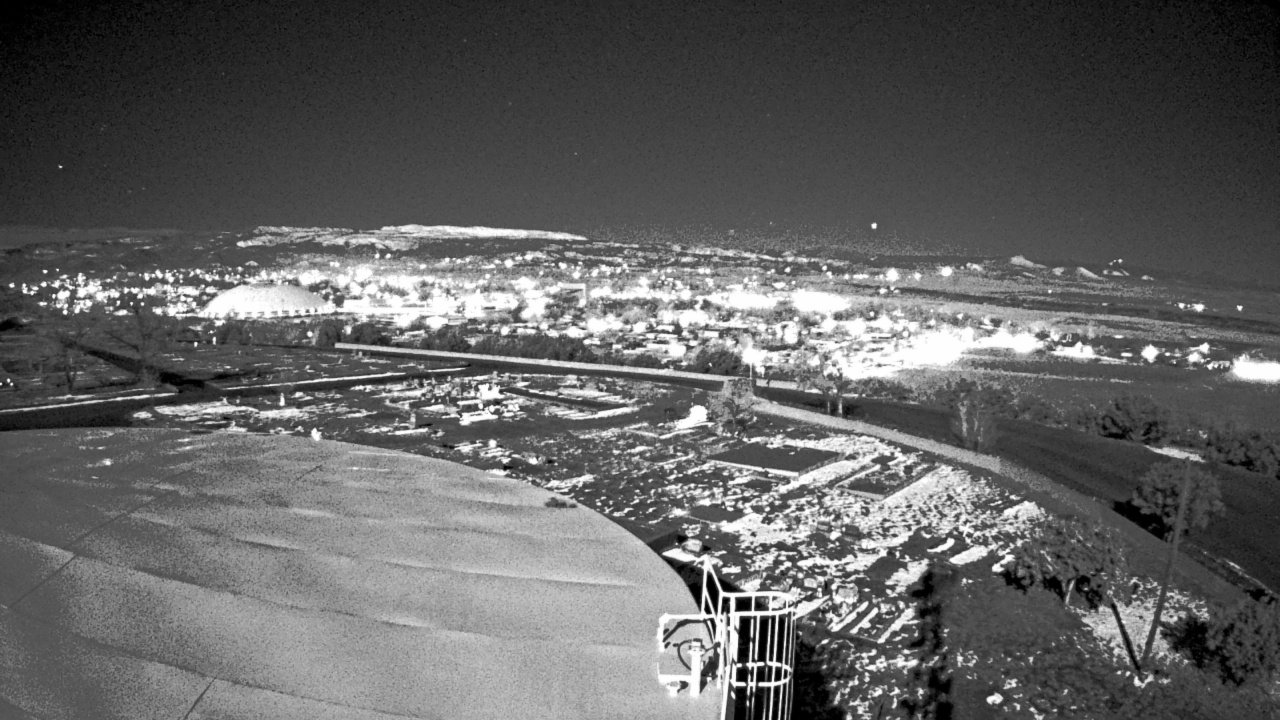 Thumbnail for current weather camera view from Round Valley HS 7100 ft elev in Springerville, Arizona