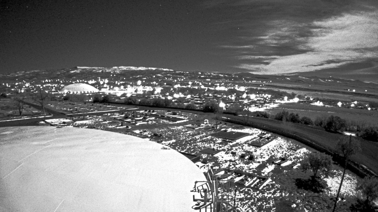 Thumbnail for current weather camera view from Round Valley HS 7100 ft elev in Springerville, Arizona