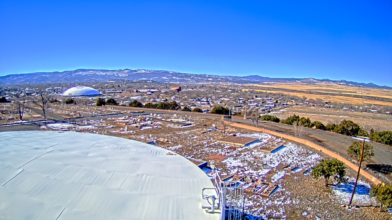 Thumbnail for current weather camera view from Round Valley HS 7100 ft elev in Springerville, Arizona