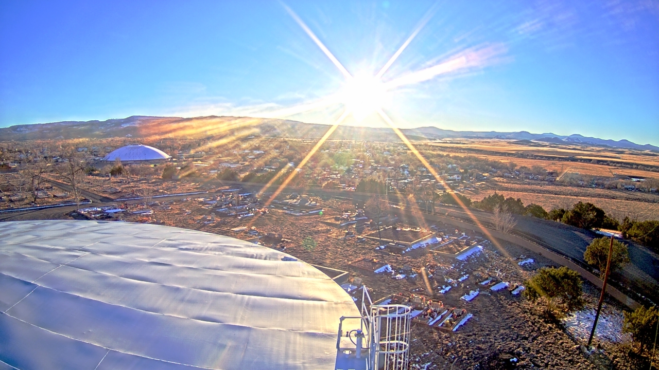 Thumbnail for current weather camera view from Round Valley HS 7100 ft elev in Springerville, Arizona