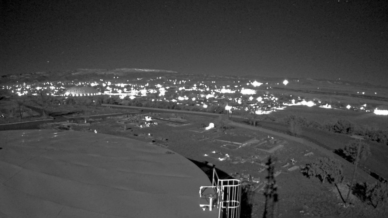 Thumbnail for current weather camera view from Round Valley HS 7100 ft elev in Springerville, Arizona