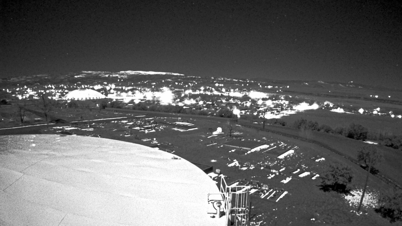 Thumbnail for current weather camera view from Round Valley HS 7100 ft elev in Springerville, Arizona