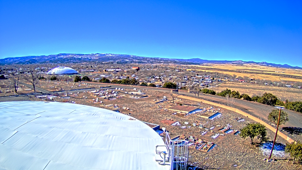 Thumbnail for current weather camera view from Round Valley HS 7100 ft elev in Springerville, Arizona