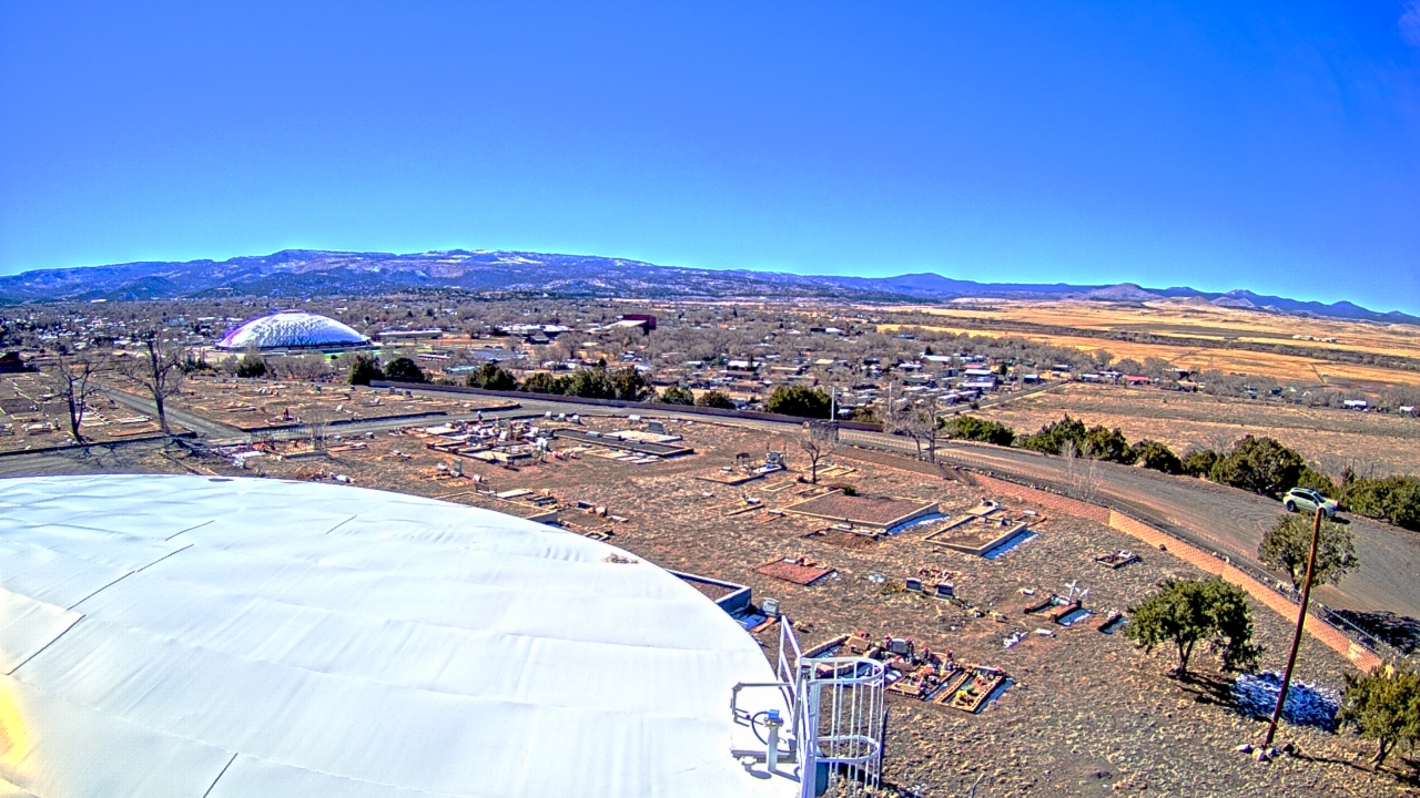 Thumbnail for current weather camera view from Round Valley HS 7100 ft elev in Springerville, Arizona