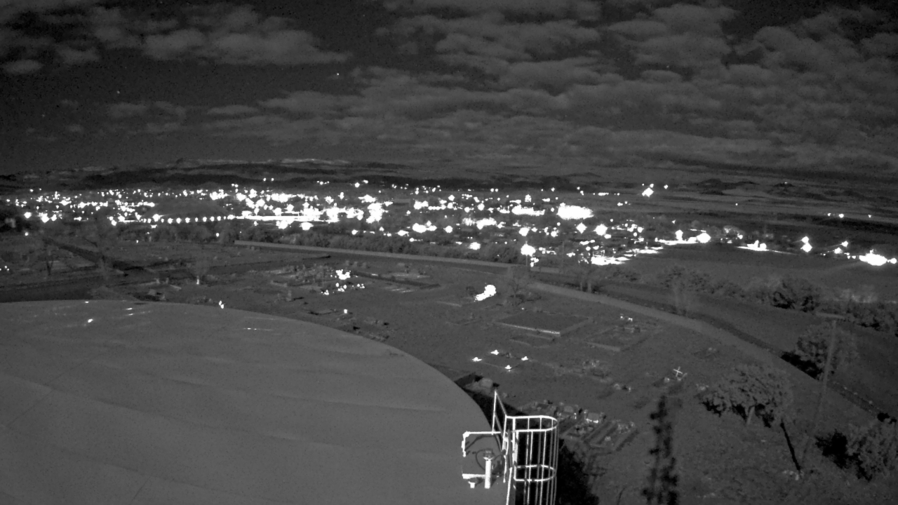 Thumbnail for current weather camera view from Round Valley HS 7100 ft elev in Springerville, Arizona