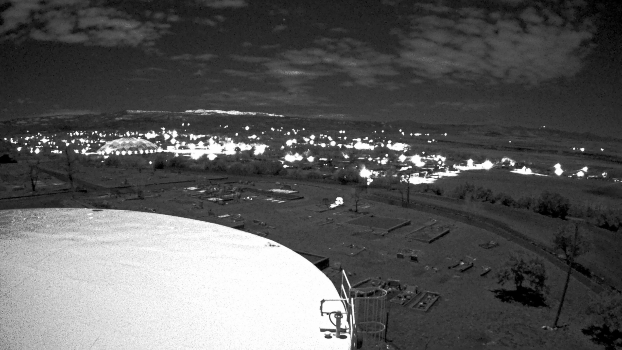 Thumbnail for current weather camera view from Round Valley HS 7100 ft elev in Springerville, Arizona