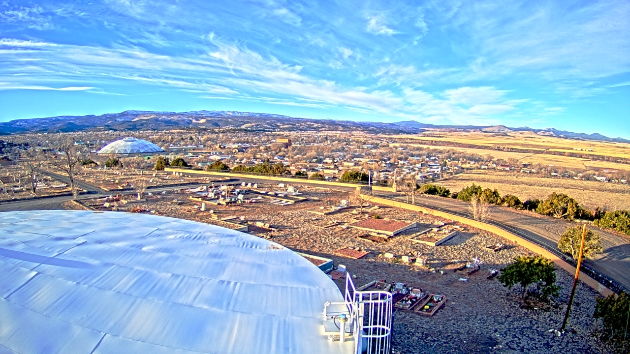 Thumbnail for current weather camera view from Round Valley HS 7100 ft elev in Springerville, Arizona
