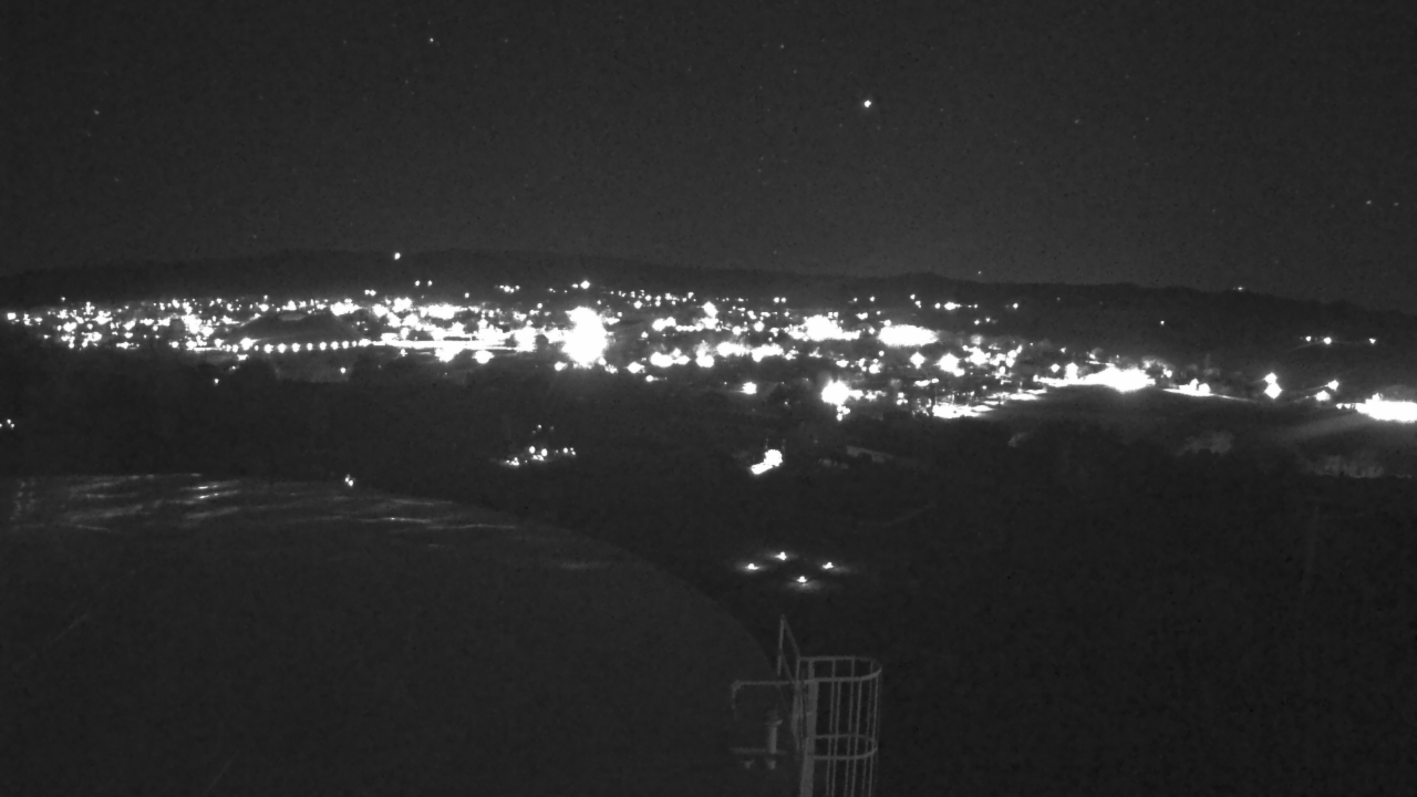 Thumbnail for current weather camera view from Round Valley HS 7100 ft elev in Springerville, Arizona