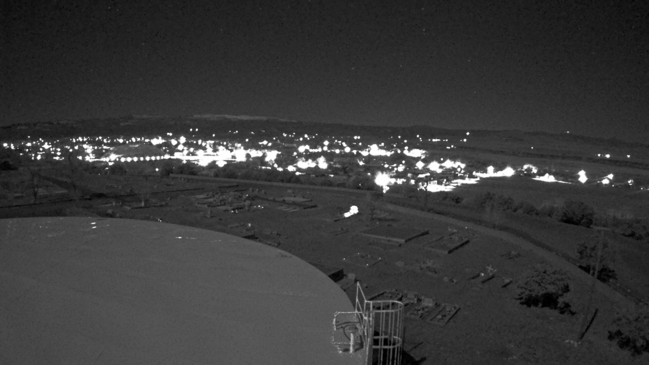 Thumbnail for current weather camera view from Round Valley HS 7100 ft elev in Springerville, Arizona