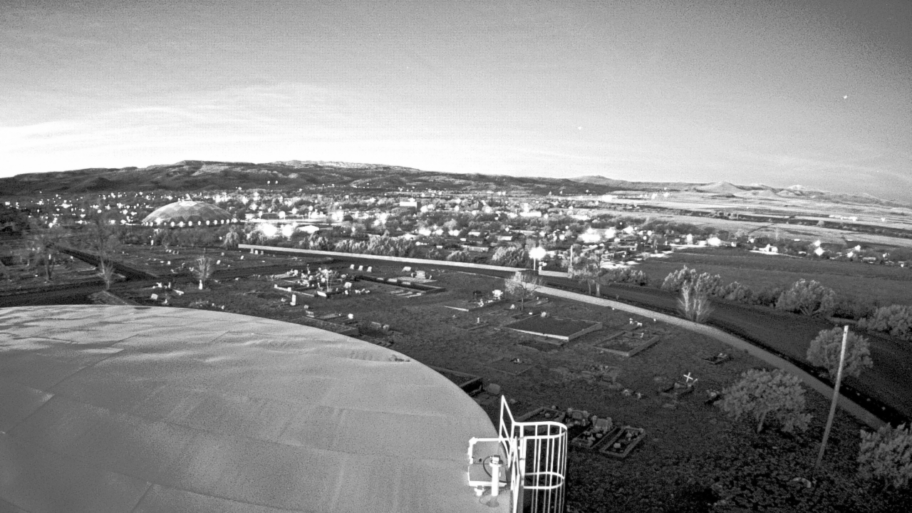 Thumbnail for current weather camera view from Round Valley HS 7100 ft elev in Springerville, Arizona