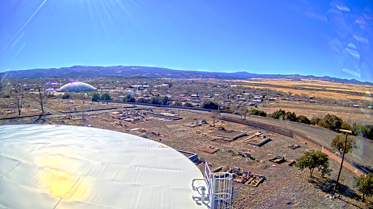 Thumbnail for current weather camera view from Round Valley HS 7100 ft elev in Springerville, Arizona