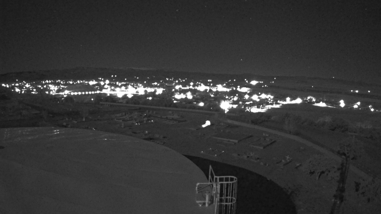 Thumbnail for current weather camera view from Round Valley HS 7100 ft elev in Springerville, Arizona