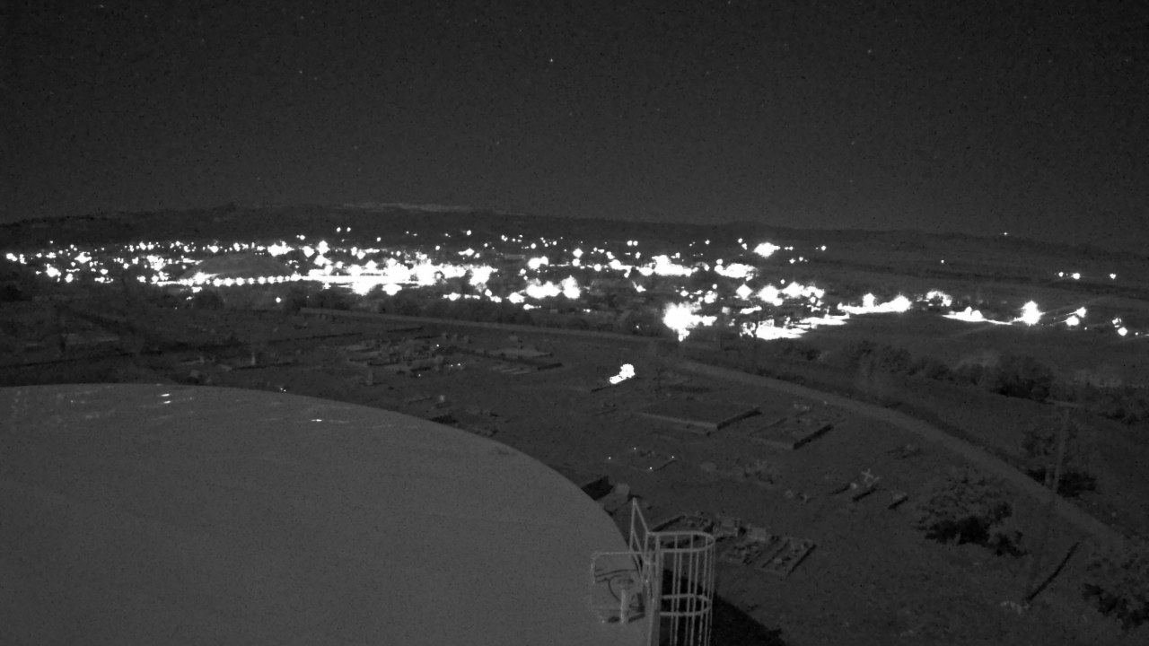 Thumbnail for current weather camera view from Round Valley HS 7100 ft elev in Springerville, Arizona