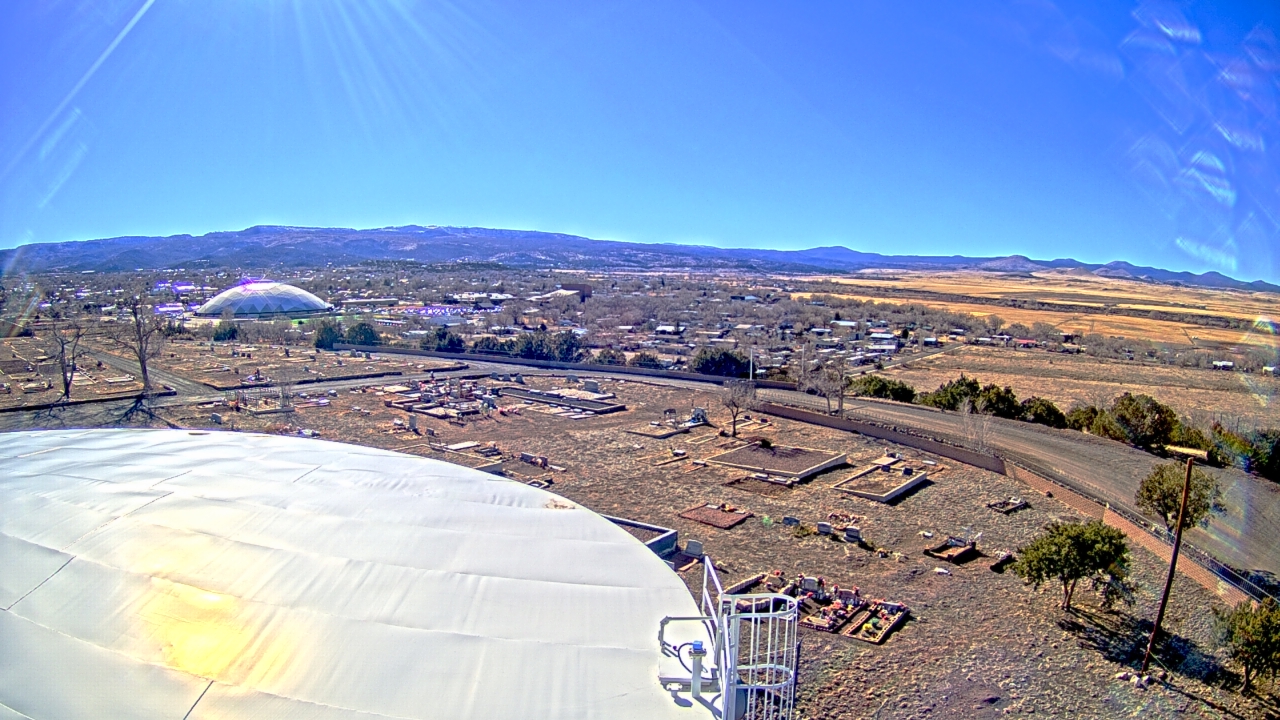 Thumbnail for current weather camera view from Round Valley HS 7100 ft elev in Springerville, Arizona