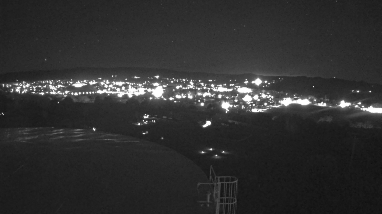 Thumbnail for current weather camera view from Round Valley HS 7100 ft elev in Springerville, Arizona