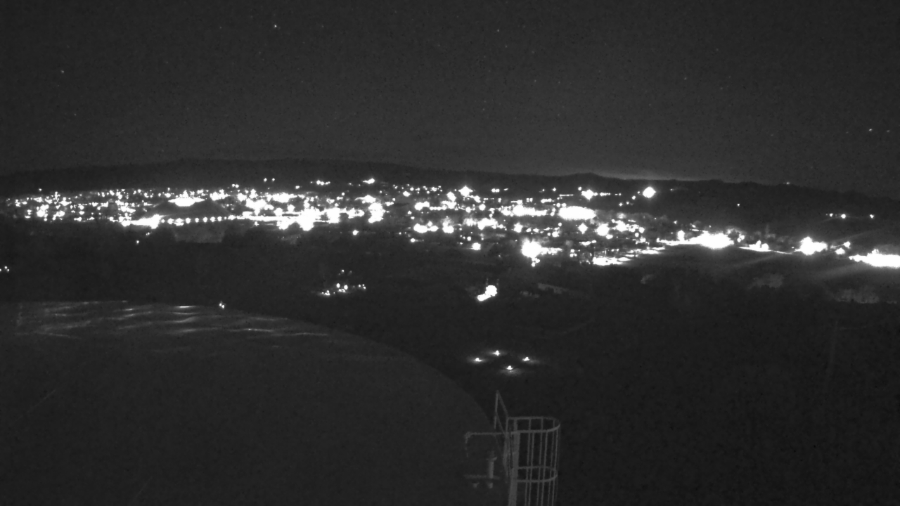 Thumbnail for current weather camera view from Round Valley HS 7100 ft elev in Springerville, Arizona