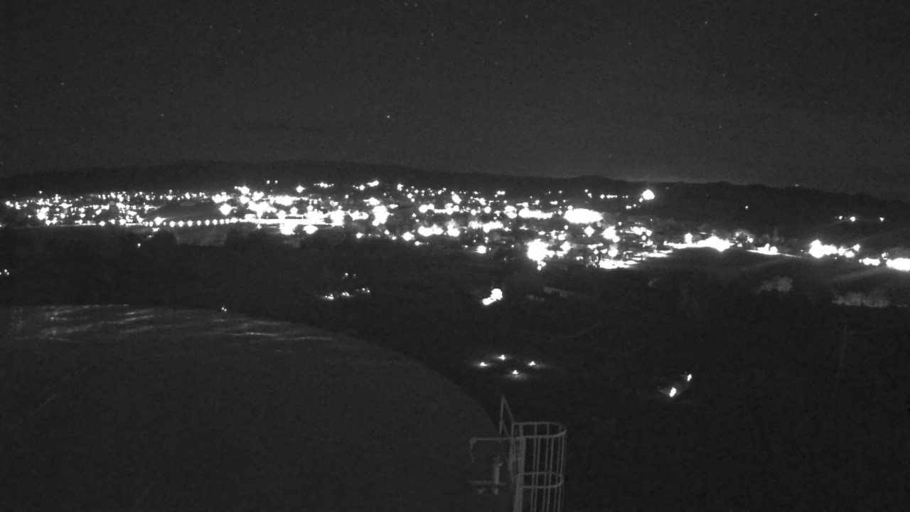 Thumbnail for current weather camera view from Round Valley HS 7100 ft elev in Springerville, Arizona