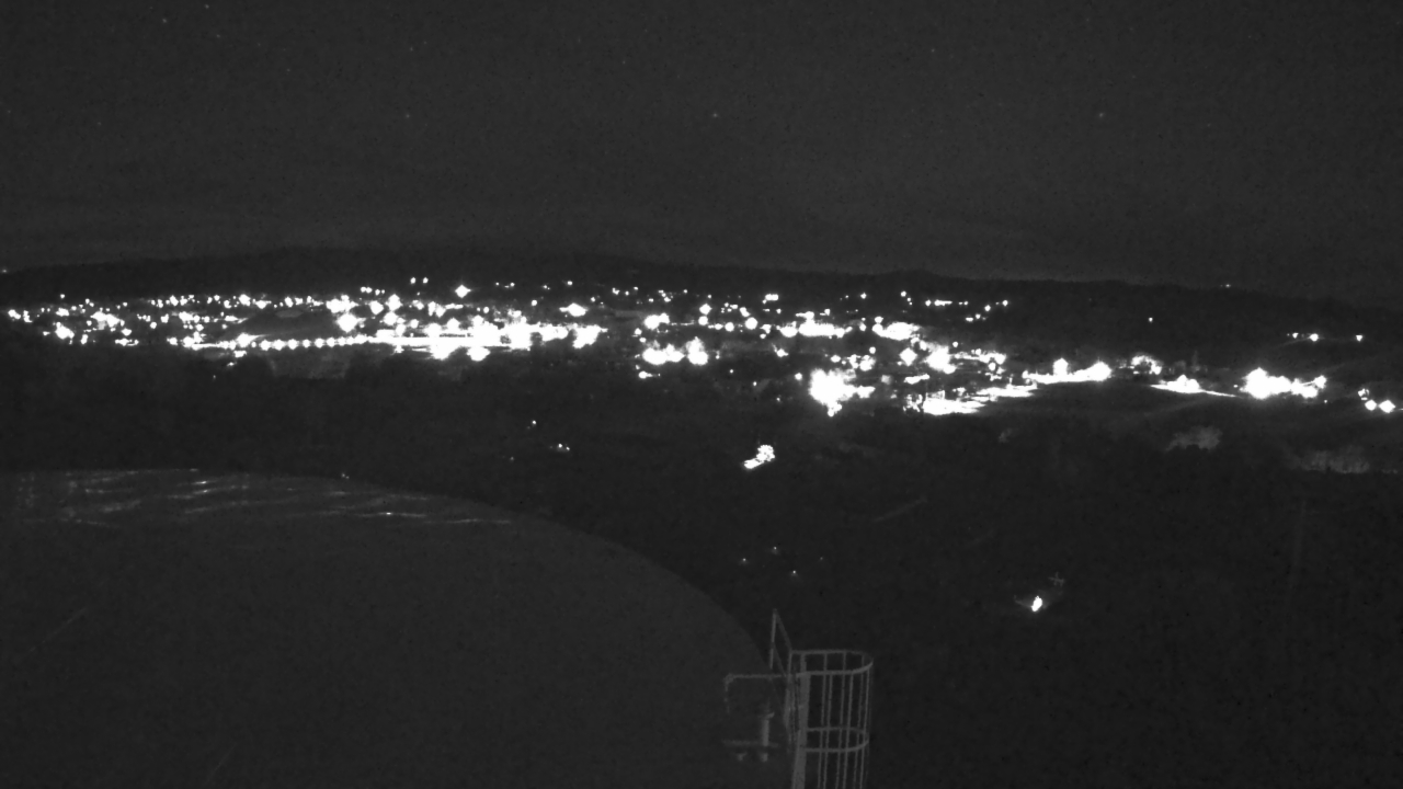 Thumbnail for current weather camera view from Round Valley HS 7100 ft elev in Springerville, Arizona