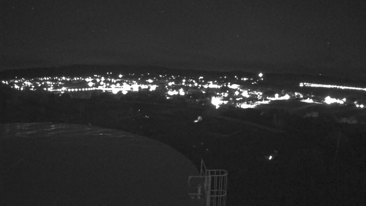 Thumbnail for current weather camera view from Round Valley HS 7100 ft elev in Springerville, Arizona