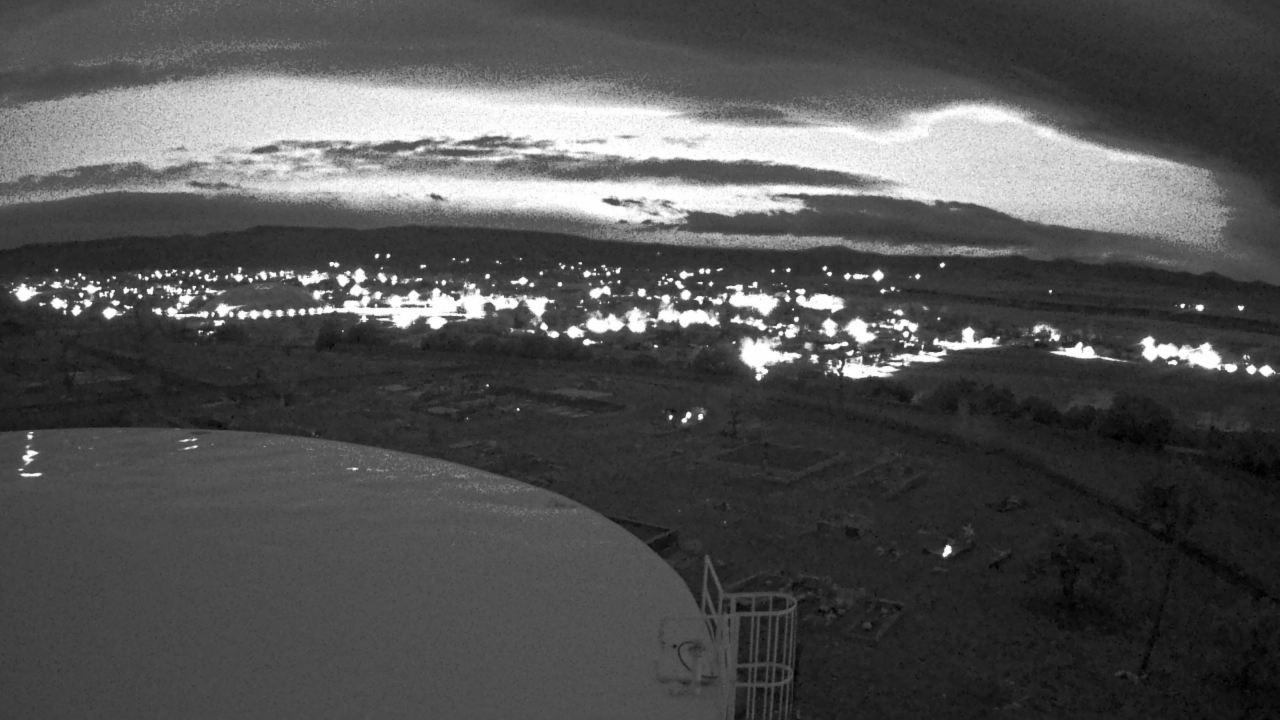Thumbnail for current weather camera view from Round Valley HS 7100 ft elev in Springerville, Arizona