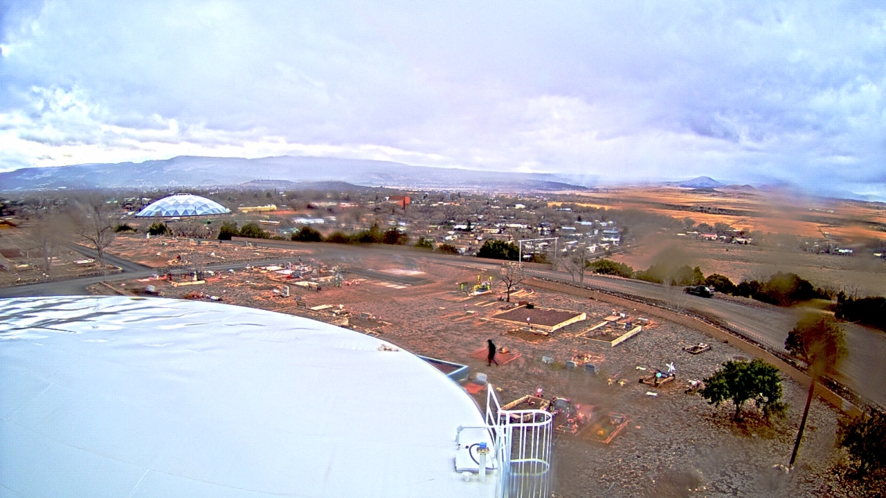 Thumbnail for current weather camera view from Round Valley HS 7100 ft elev in Springerville, Arizona