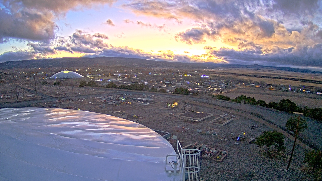 Thumbnail for current weather camera view from Round Valley HS 7100 ft elev in Springerville, Arizona