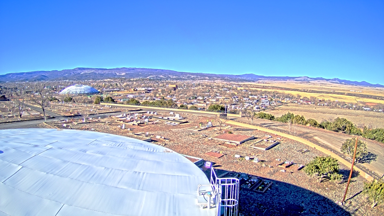 Thumbnail for current weather camera view from Round Valley HS 7100 ft elev in Springerville, Arizona