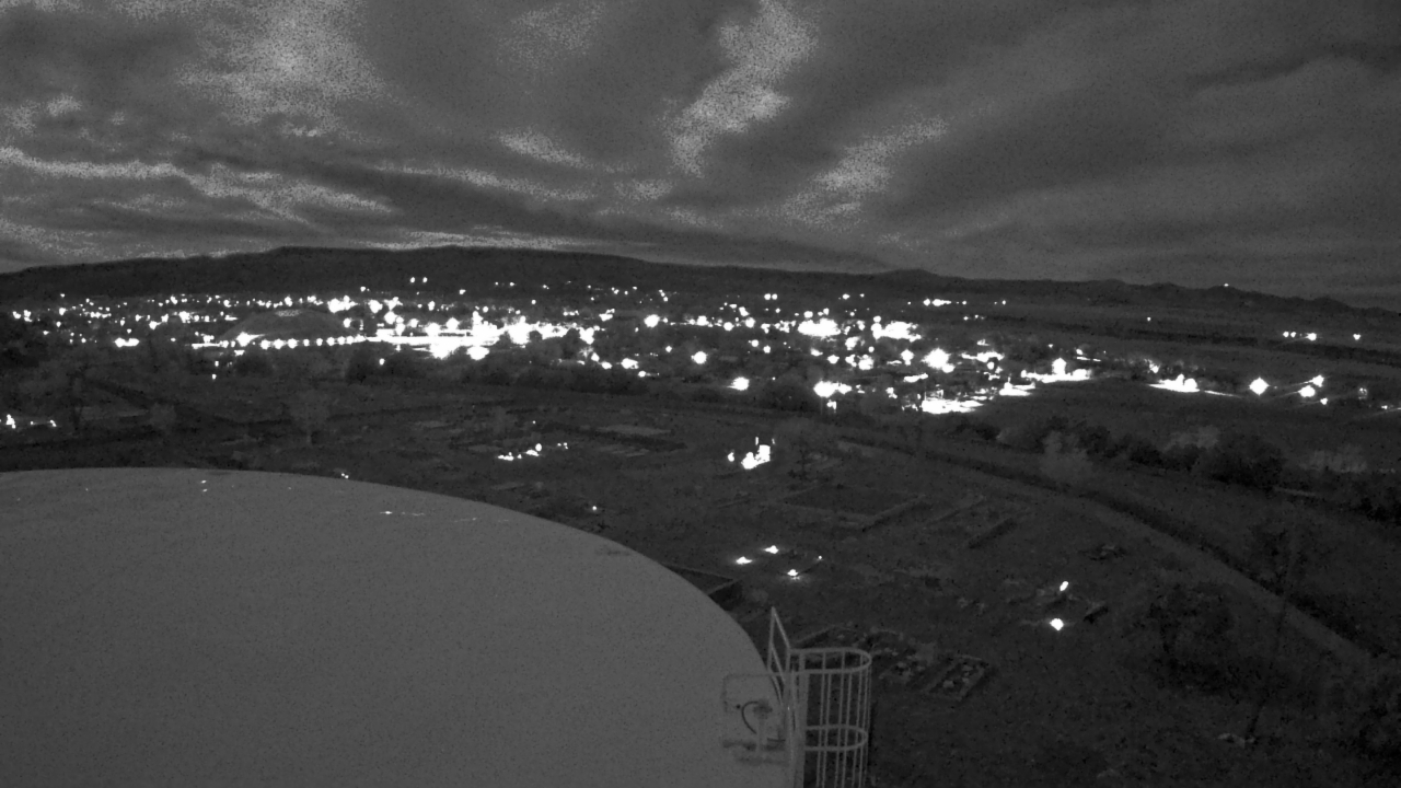 Thumbnail for current weather camera view from Round Valley HS 7100 ft elev in Springerville, Arizona