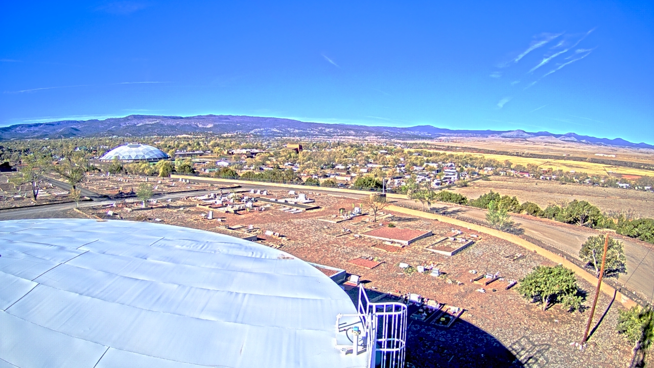 Thumbnail for current weather camera view from Round Valley HS 7100 ft elev in Springerville, Arizona