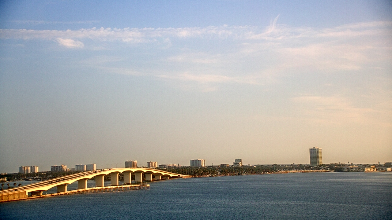 Thumbnail for current weather camera view from Van Wezel Performing Arts Hall in Sarasota, Florida