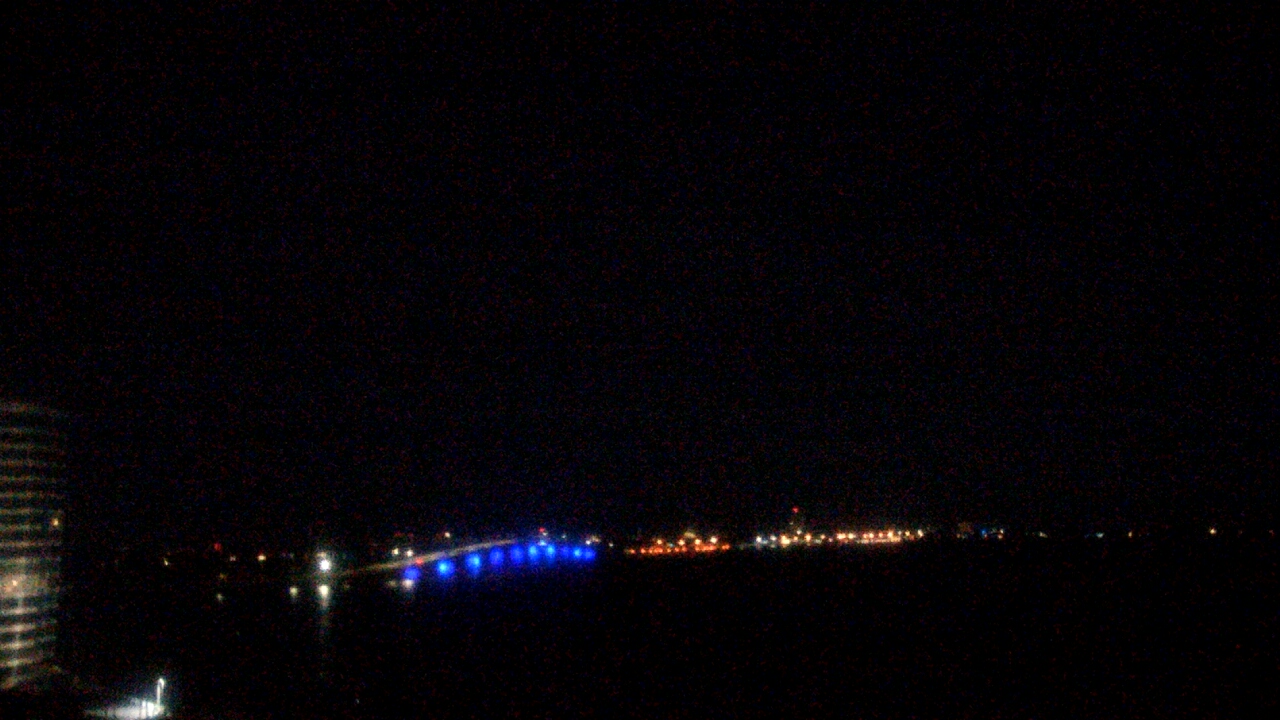 Thumbnail for current weather camera view from Van Wezel Performing Arts Hall in Sarasota, Florida