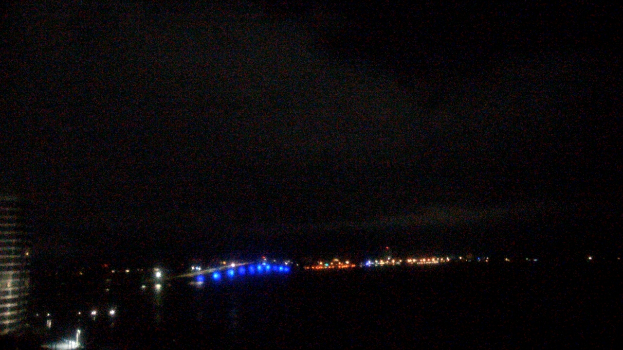 Thumbnail for current weather camera view from Van Wezel Performing Arts Hall in Sarasota, Florida