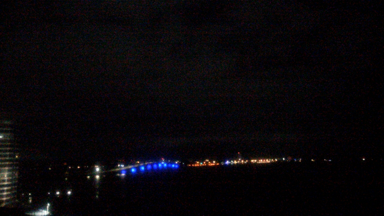 Thumbnail for current weather camera view from Van Wezel Performing Arts Hall in Sarasota, Florida