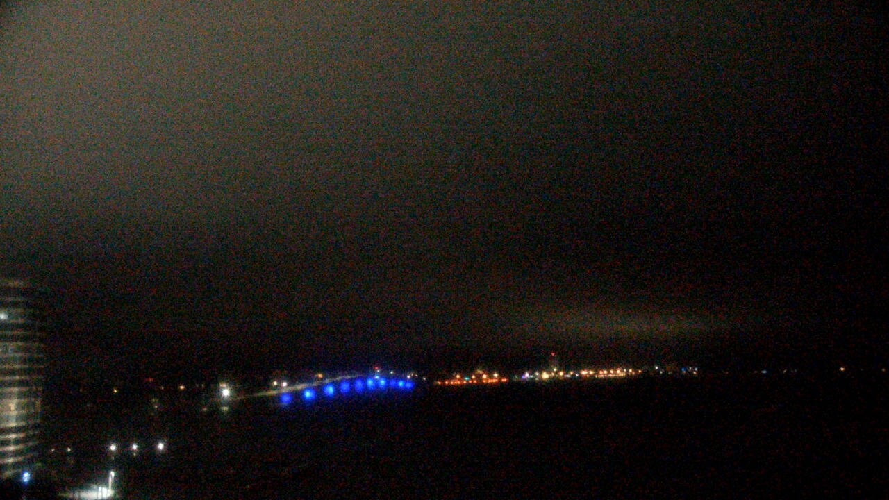 Thumbnail for current weather camera view from Van Wezel Performing Arts Hall in Sarasota, Florida