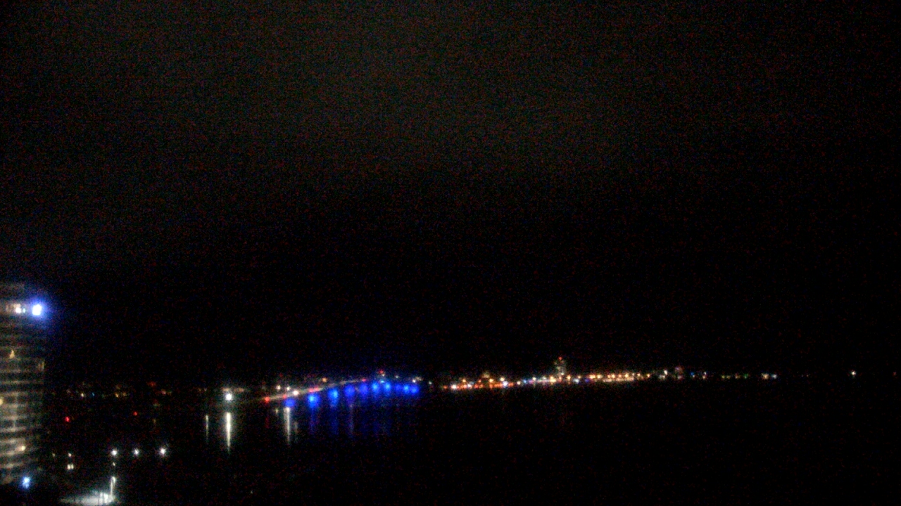 Thumbnail for current weather camera view from Van Wezel Performing Arts Hall in Sarasota, Florida