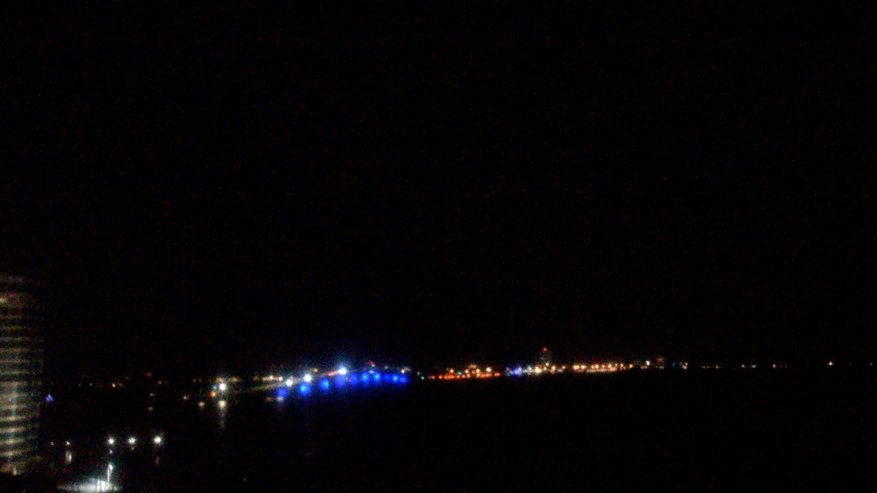 Thumbnail for current weather camera view from Van Wezel Performing Arts Hall in Sarasota, Florida