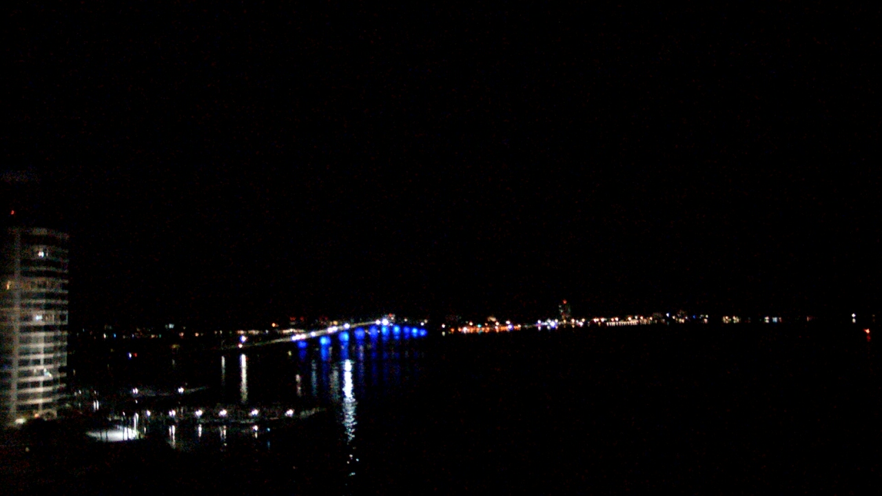 Thumbnail for current weather camera view from Van Wezel Performing Arts Hall in Sarasota, Florida