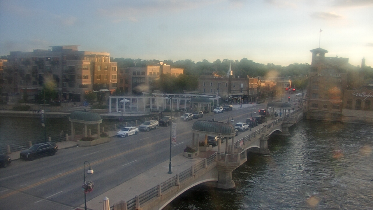 Thumbnail for current weather camera view from City of St Charles in St. Charles, Illinois