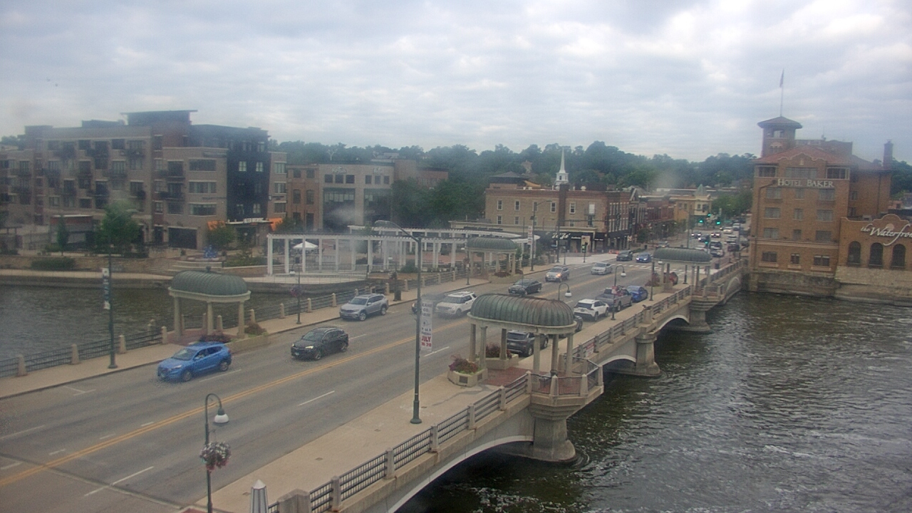 Thumbnail for current weather camera view from City of St Charles in St. Charles, Illinois