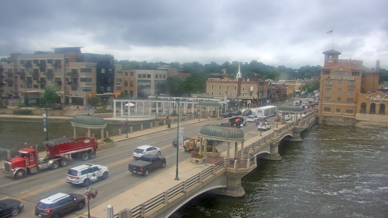 Thumbnail for current weather camera view from City of St Charles in St. Charles, Illinois