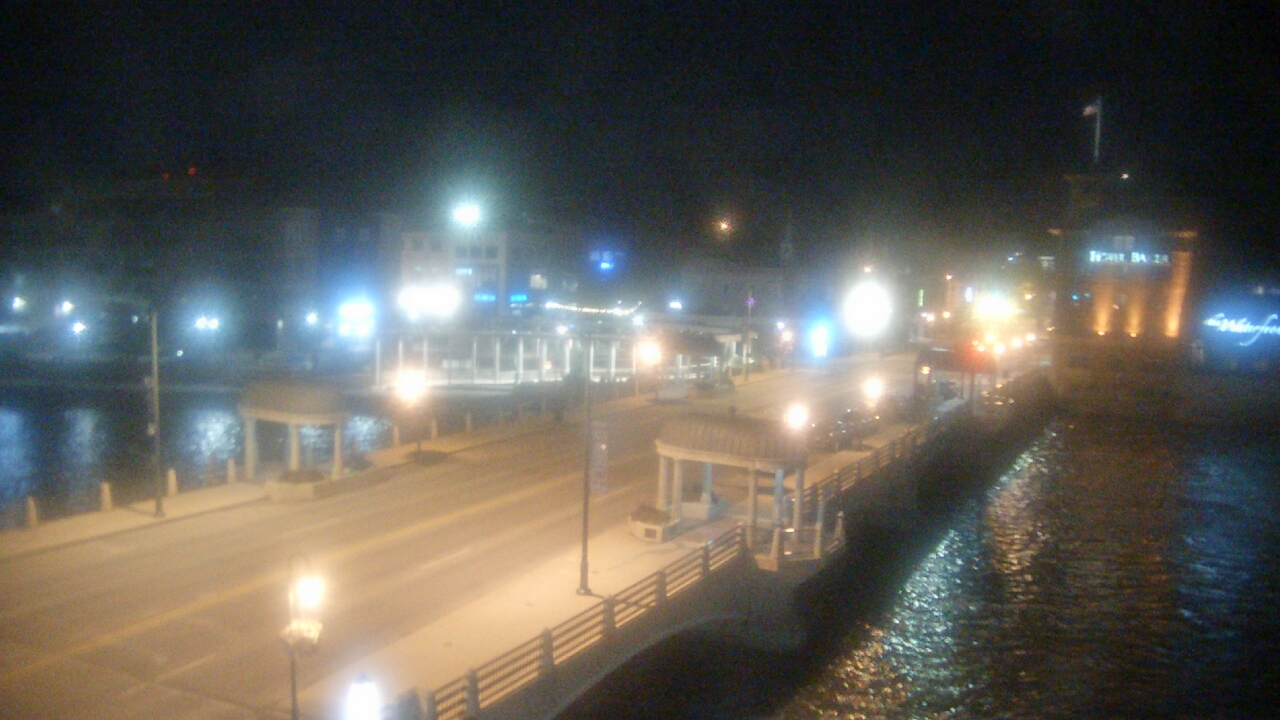 Thumbnail for current weather camera view from City of St Charles in St. Charles, Illinois