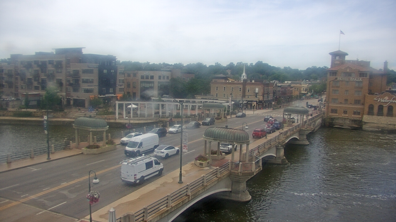 Thumbnail for current weather camera view from City of St Charles in St. Charles, Illinois