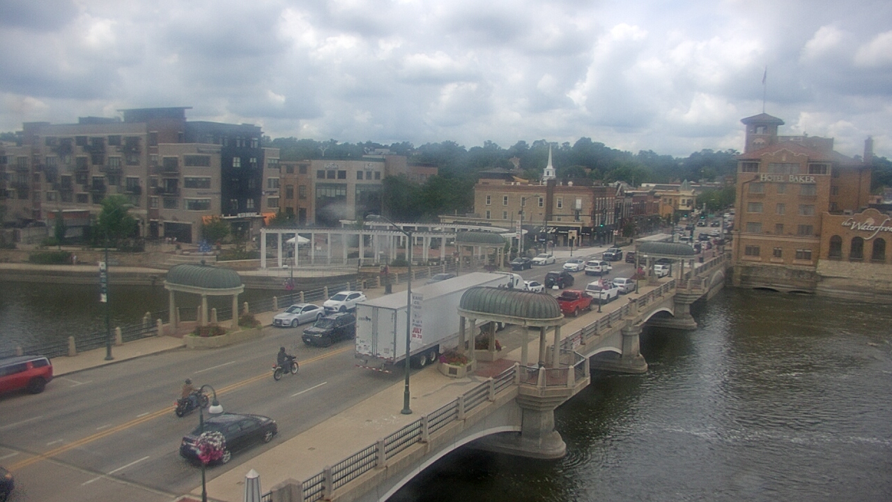 Thumbnail for current weather camera view from City of St Charles in St. Charles, Illinois