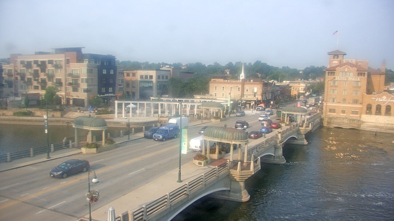 Thumbnail for current weather camera view from City of St Charles in St. Charles, Illinois
