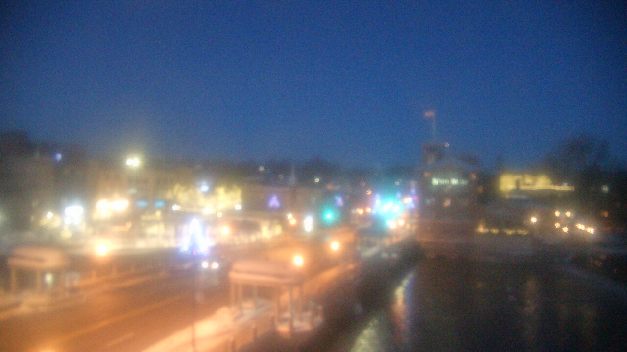 Thumbnail for current weather camera view from City of St Charles in St. Charles, Illinois