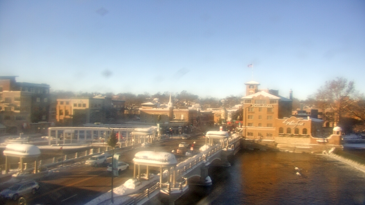 Thumbnail for current weather camera view from City of St Charles in St. Charles, Illinois