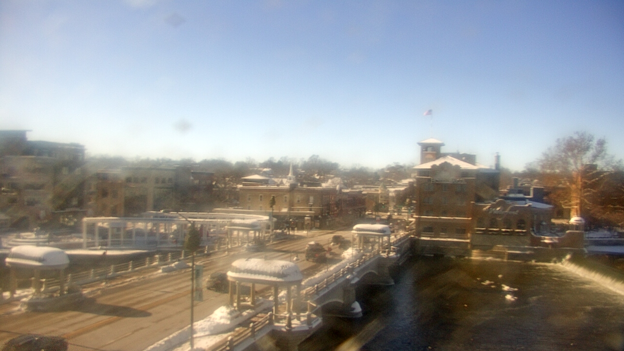 Thumbnail for current weather camera view from City of St Charles in St. Charles, Illinois